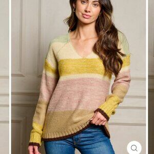 #94 WOMEN'S LONG SLEEVE V-NECK COLORBLOCK STRIPES PULLOVER SWEATER